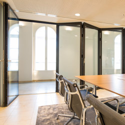 Divider Systems | Bi-Folding Door I Ecoline Flexa | Sound absorption | Solarlux