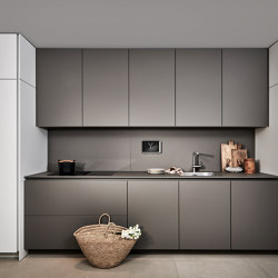 +SEGMENTO | Fitted kitchens | Poggenpohl